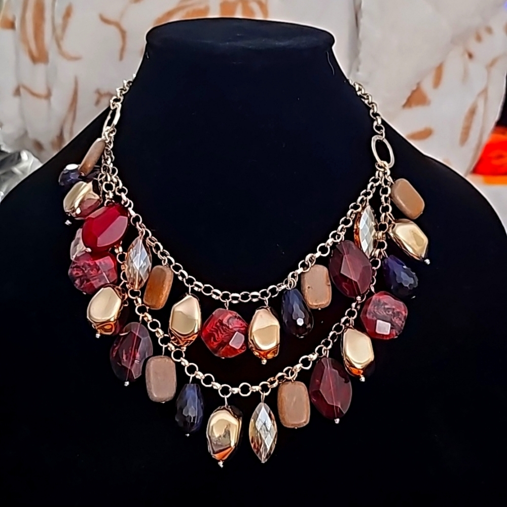 NWT SAKS FITH AVENUE Goldtone And Jewl Necklace